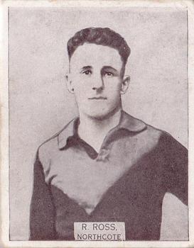 1933 Wills's Victorian Footballers (Large) #49 Robert Ross Front